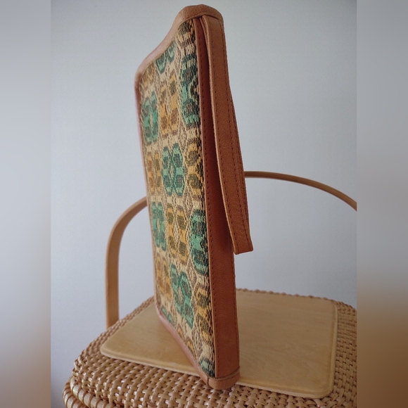 Ikat Leather Travel Wallet Portfolio - Picture 3 of 9